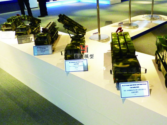 多管火箭發射車模型